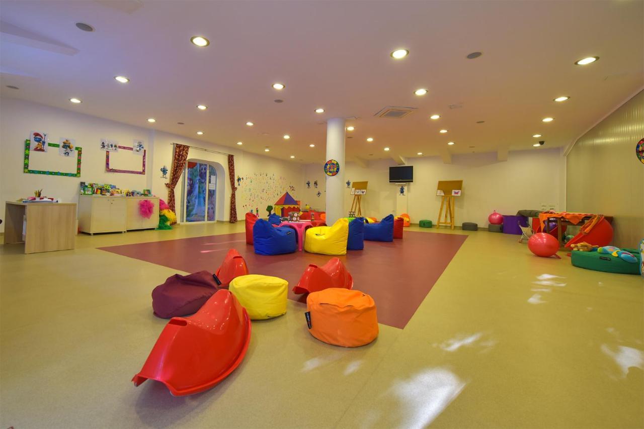 Complex Mediteranean 3*